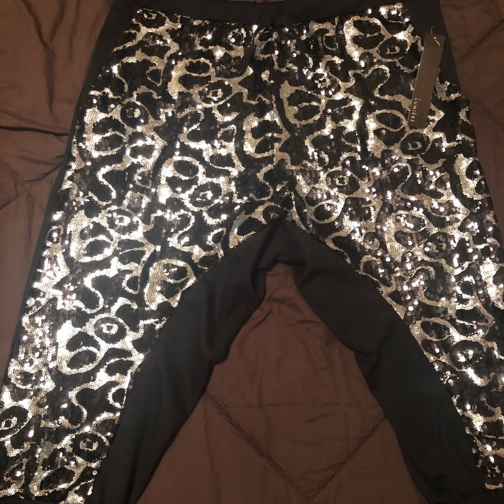 Sequins joggers